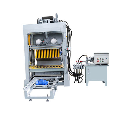 M7mi Twin Hydraulic Clay Brick Machine Schwingungsfrequenz 75KN Dieselmotor Boden