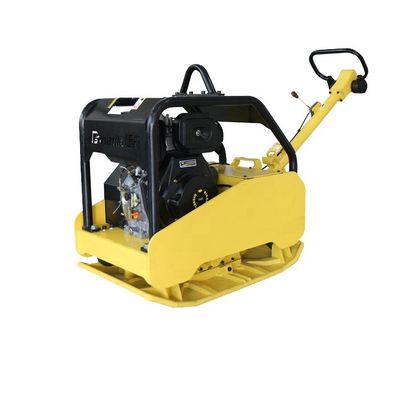 Benzinmotorplattenverdichter mit 9,6 kW Leistung und robuster Konstruktion