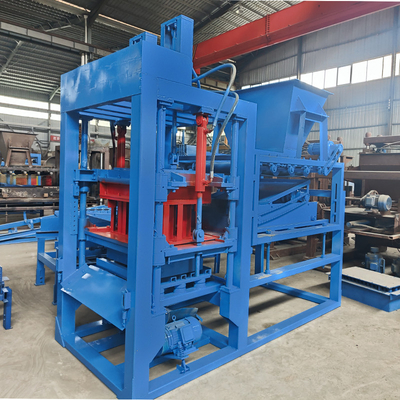 Maschine zur Herstellung von Backstein aus recyceltem Kunststoff mit 200*200*60 mm Backsteingröße und 75KN Vibration