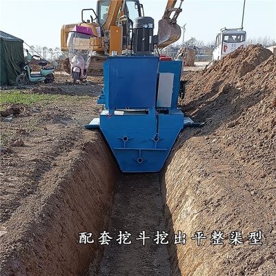 Maschine zur Beschichtung von Betonkanälen in U-Form für Bau- und Landwirtschaftsgraben