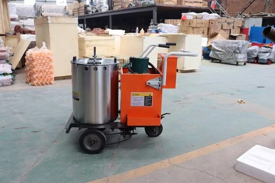 Antriebsmaschine zur Straßenmarkierung für Verkehrs- und Parklinien