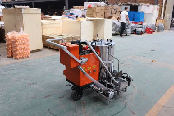 Handgetriebene Straßenmarkierungsmaschine für Verkehrssicherheitsfarben mit einer Liniendicke von 1-2 mm