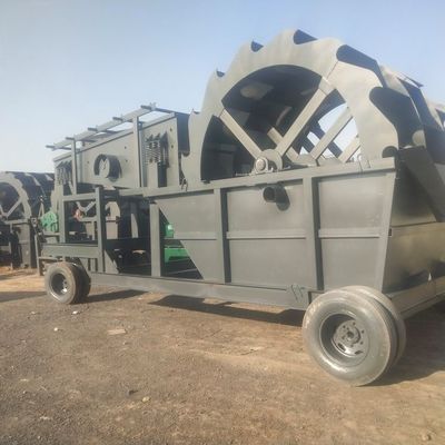 Kompakte und langlebige Boden-Screening-Ausrüstung 11m*2,2m*3,7m 1800 KG für die Produktionsbasis